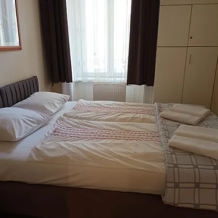 Basilica Center * Будапешт